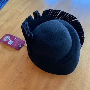 Angela & William women’s wool hat